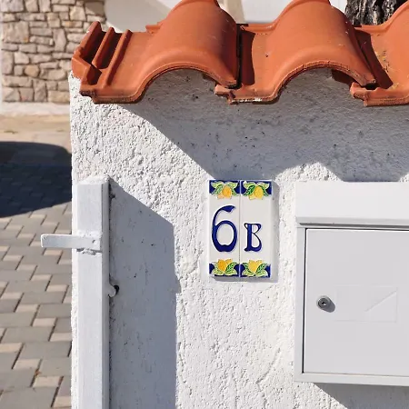 Radoslava アパート イェゼラ